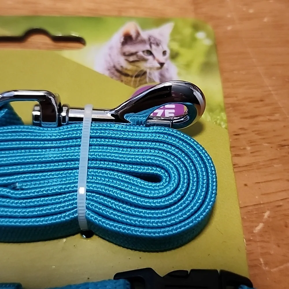Cat harness & Leash 5- 10 lbs